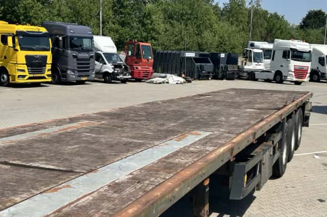 Schmitz Cargobull S (2003) thumbnail 5