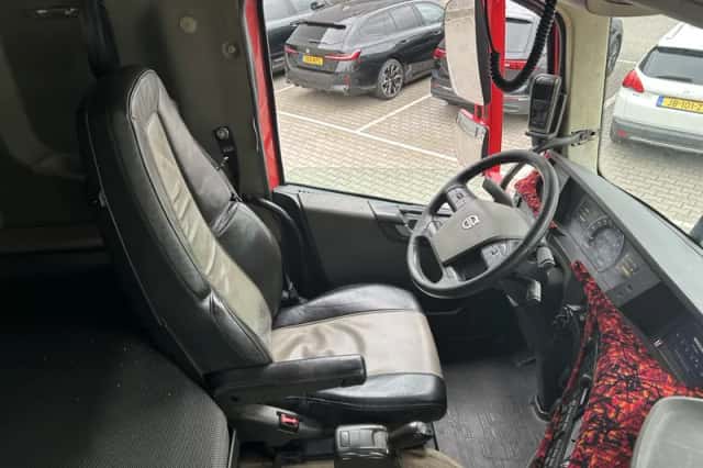 Volvo FH (2017) thumbnail 2