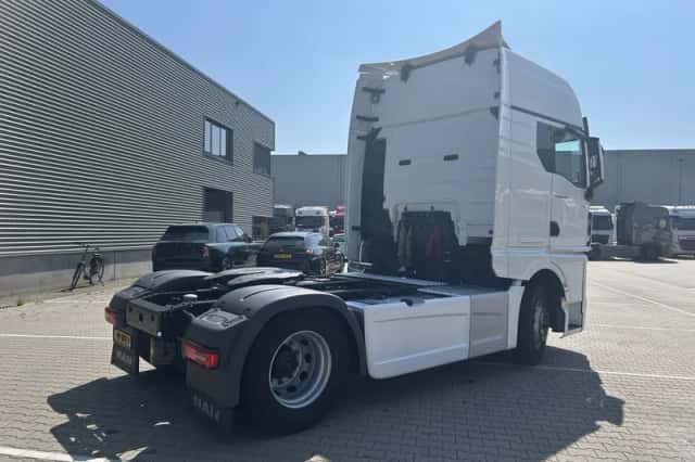 MAN TGX (2023) thumbnail 2