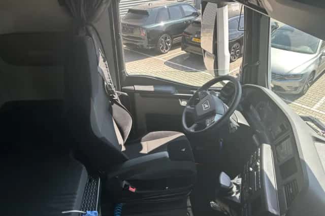 MAN TGX (2023) thumbnail 3