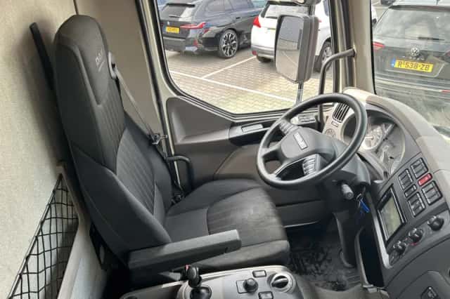 DAF LF (2022) thumbnail 3