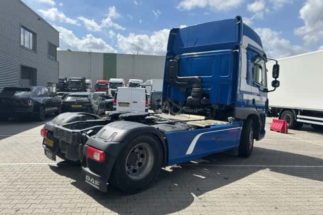 DAF CF (2016) thumbnail 2