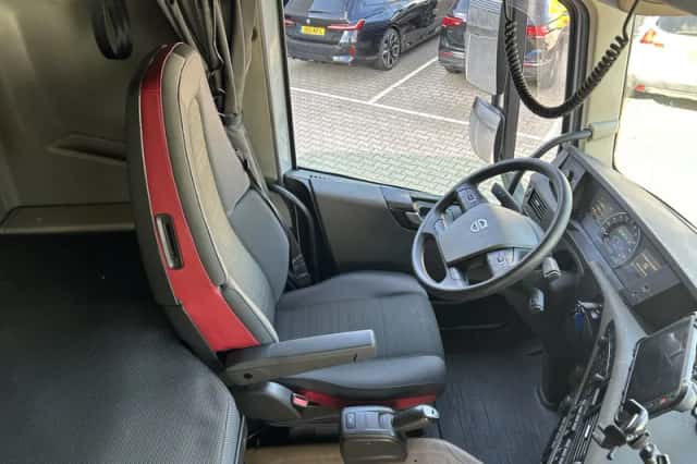 Volvo FH (2020) thumbnail 3