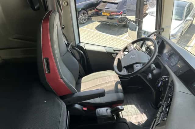 Volvo FH (2020) thumbnail 3