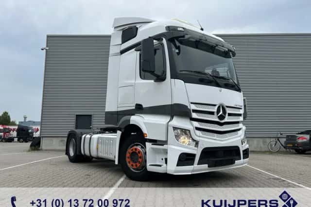 Mercedes-Benz Actros (2016) thumbnail 1