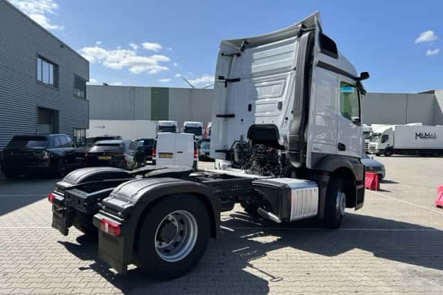 Mercedes-Benz Actros (2025) thumbnail 2