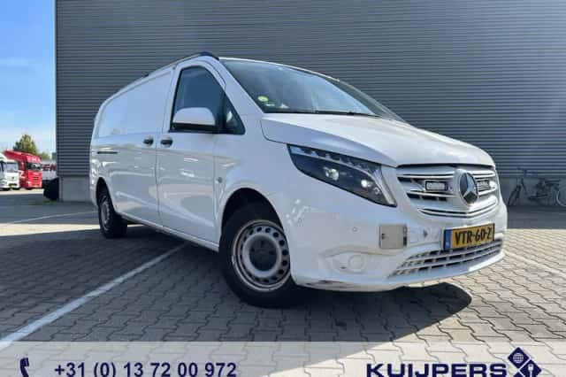 Mercedes-Benz Vito (2023) thumbnail 1