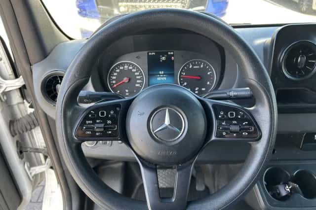 Mercedes-Benz Sprinter (2019) thumbnail 3