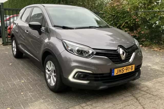 Renault Captur (2019) thumbnail 3
