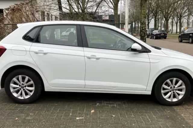 Volkswagen Polo (2021) thumbnail 4