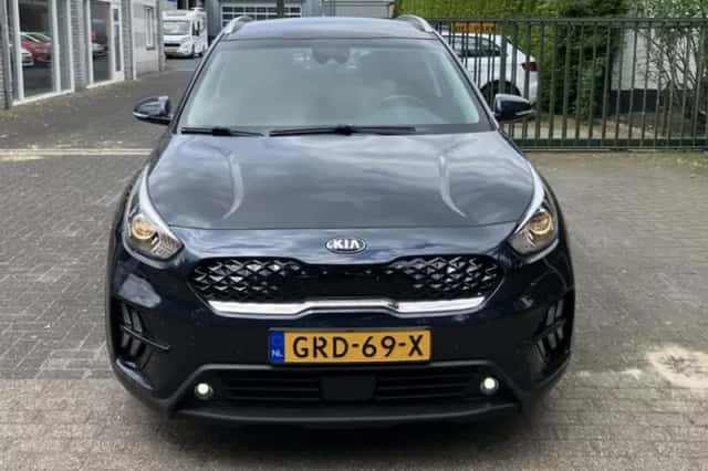 Kia Niro (2019) thumbnail 2