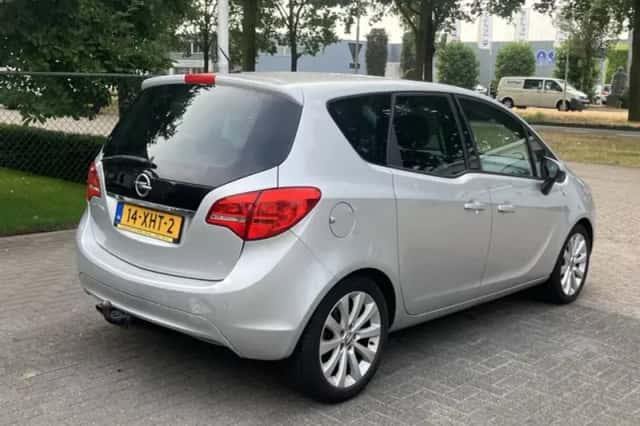 Opel Meriva (2011) thumbnail 6