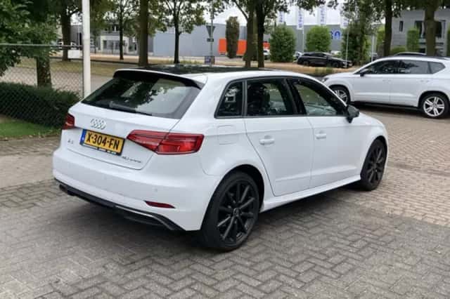Audi A3 (2020) thumbnail 4