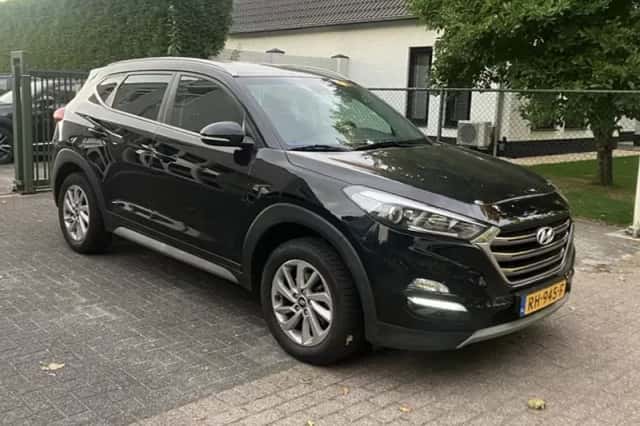 Hyundai Tucson (2017) thumbnail 3