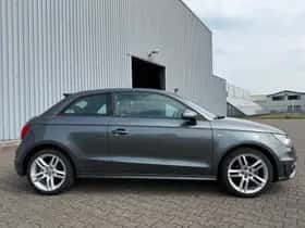 Audi A1 (2013) thumbnail 6