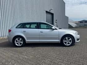 Audi A3 (2011) thumbnail 6