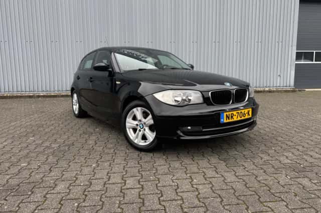 BMW 1-Serie (2009) thumbnail 1