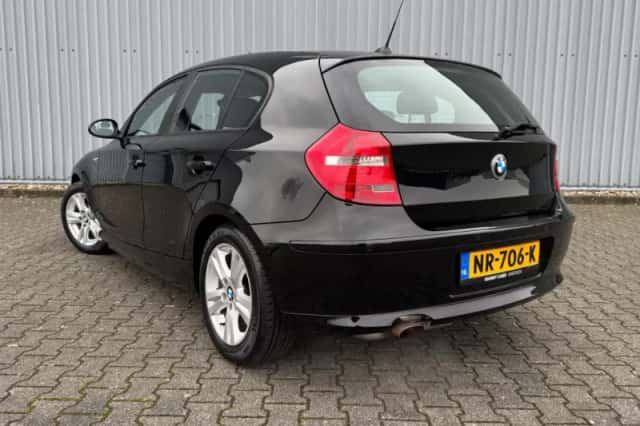 BMW 1-Serie (2009) thumbnail 3
