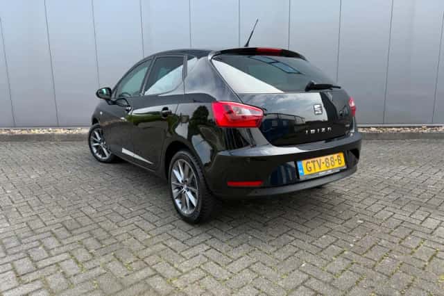 SEAT Ibiza (2015) thumbnail 6