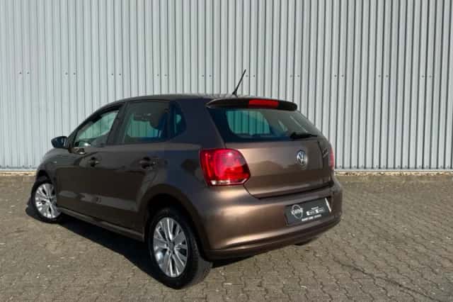Volkswagen Polo (2013) thumbnail 3