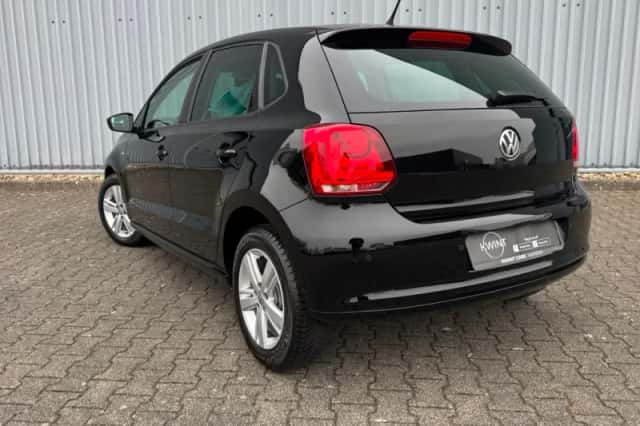 Volkswagen Polo (2014) thumbnail 3