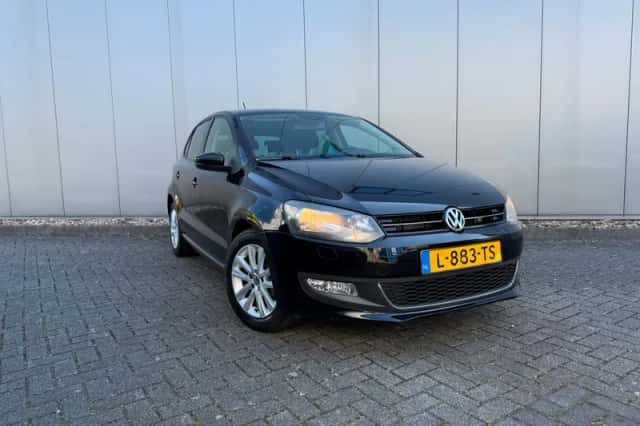 Volkswagen Polo (2012) thumbnail 1
