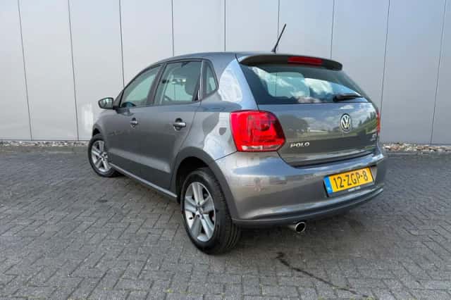 Volkswagen Polo (2013) thumbnail 4
