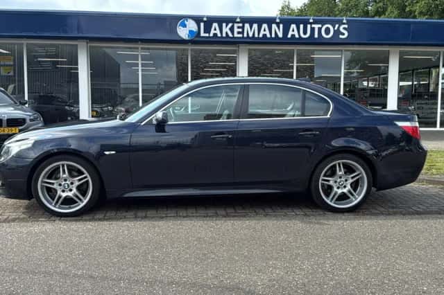 BMW 5-Serie (2006) thumbnail 2
