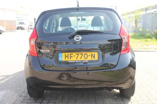 Nissan Note (2015) thumbnail 4