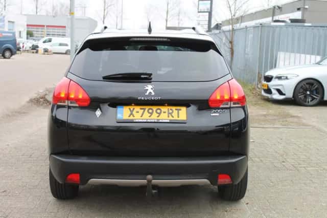 Peugeot 2008 (2015) thumbnail 4