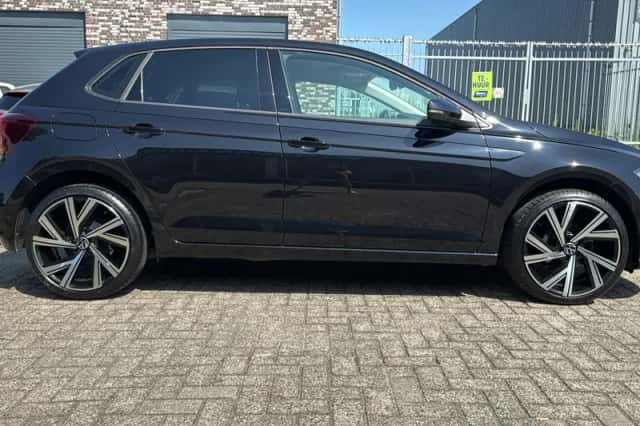Volkswagen Polo (2022) thumbnail 6