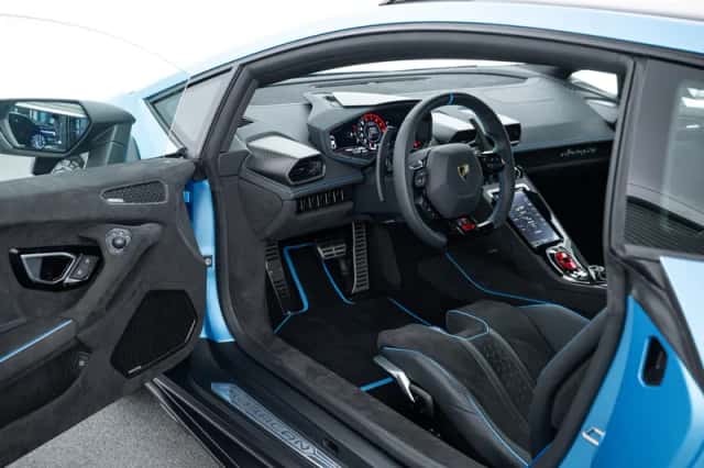 Lamborghini Huracán (2024) thumbnail 6