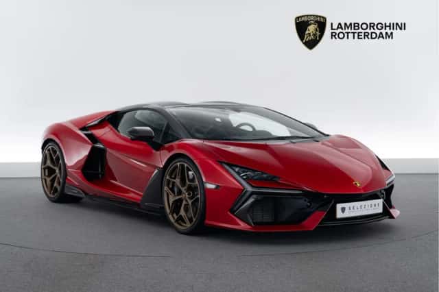 Lamborghini Revuelto (2025) thumbnail 1