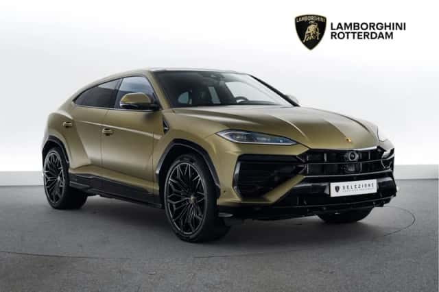Lamborghini Urus (2025) thumbnail 1
