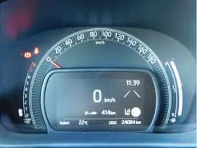 Toyota Aygo X (2024) thumbnail 14