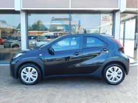 Toyota Aygo X (2024) thumbnail 5