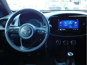 Toyota Aygo X (2024) thumbnail 8