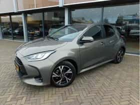 Toyota Yaris (2024) thumbnail 1