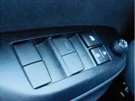 Toyota Yaris (2024) thumbnail 20