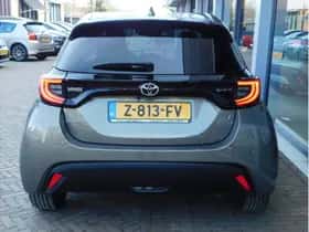 Toyota Yaris (2024) thumbnail 5