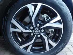 Toyota Yaris (2024) thumbnail 8