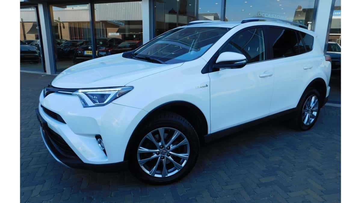 Toyota RAV4 (2019) — foto 1