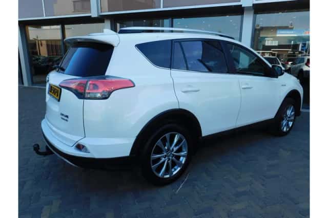 Toyota RAV4 (2019) thumbnail 6