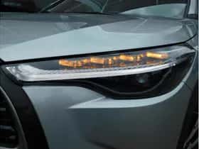 Toyota Corolla (2024) thumbnail 3