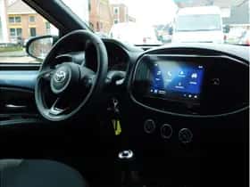 Toyota Aygo X (2024) thumbnail 9