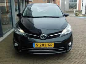 Toyota Verso (2013) thumbnail 3
