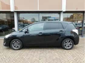Toyota Verso (2013) thumbnail 4