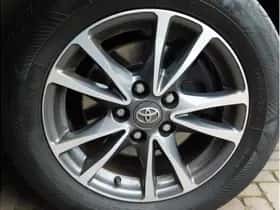 Toyota Verso (2013) thumbnail 7
