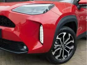 Toyota Yaris Cross (2025) thumbnail 2