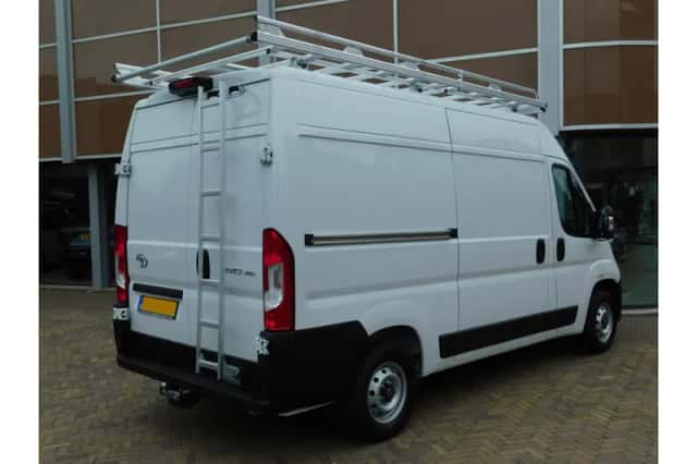 Toyota Proace (2024) thumbnail 5